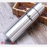 فلاسک نیم لیتری یونیک ،دارای کیف چرمی مدل : mana13cakh