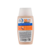 کرم ضد آفتاب رنگ بژ روشن مناسب پوست های چرب، جوش دار و مختلط با SPF 50 پیکسل (پس کرایه)