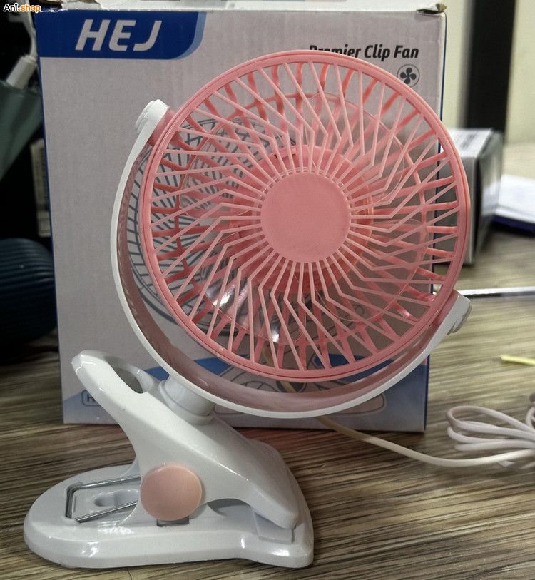 پنکه گیره ای چهار پر USB سری جدید مدل سفید و صورتی HJ-5059-4 (پس کرایه)